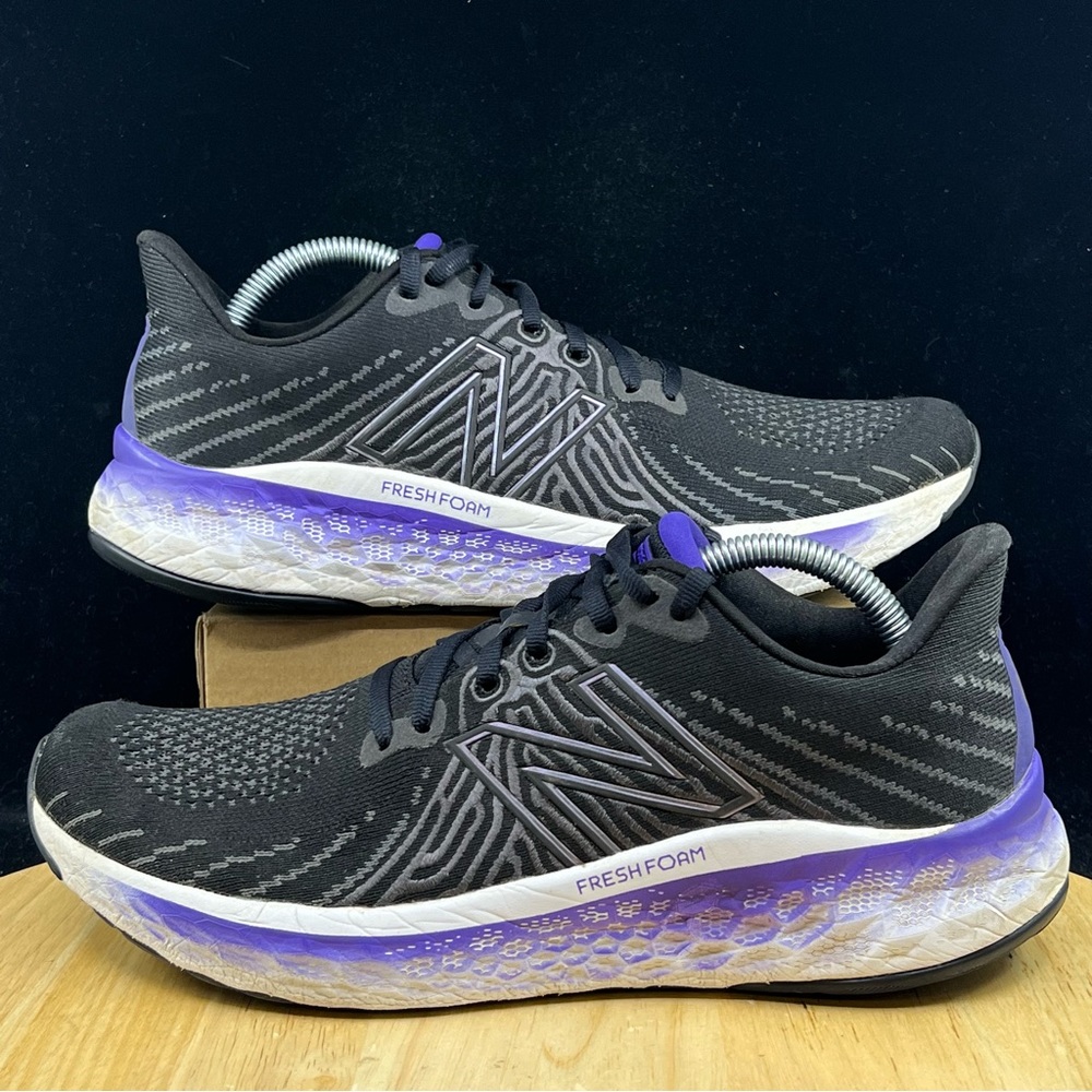 New Balance Women's Black and Purple Running Shoes